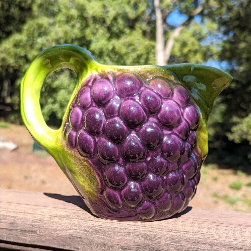 Vintage Pier 1 Majolica Grape Vine Pitcher 3D Made in Italy